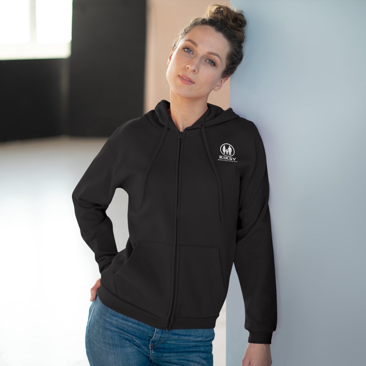 Cozy Woman Hooded Zip Sweatshirt, Stylish Loungewear, Perfect for Chill Days, Gift for Friends, Casual Wear, Ideal for Fall