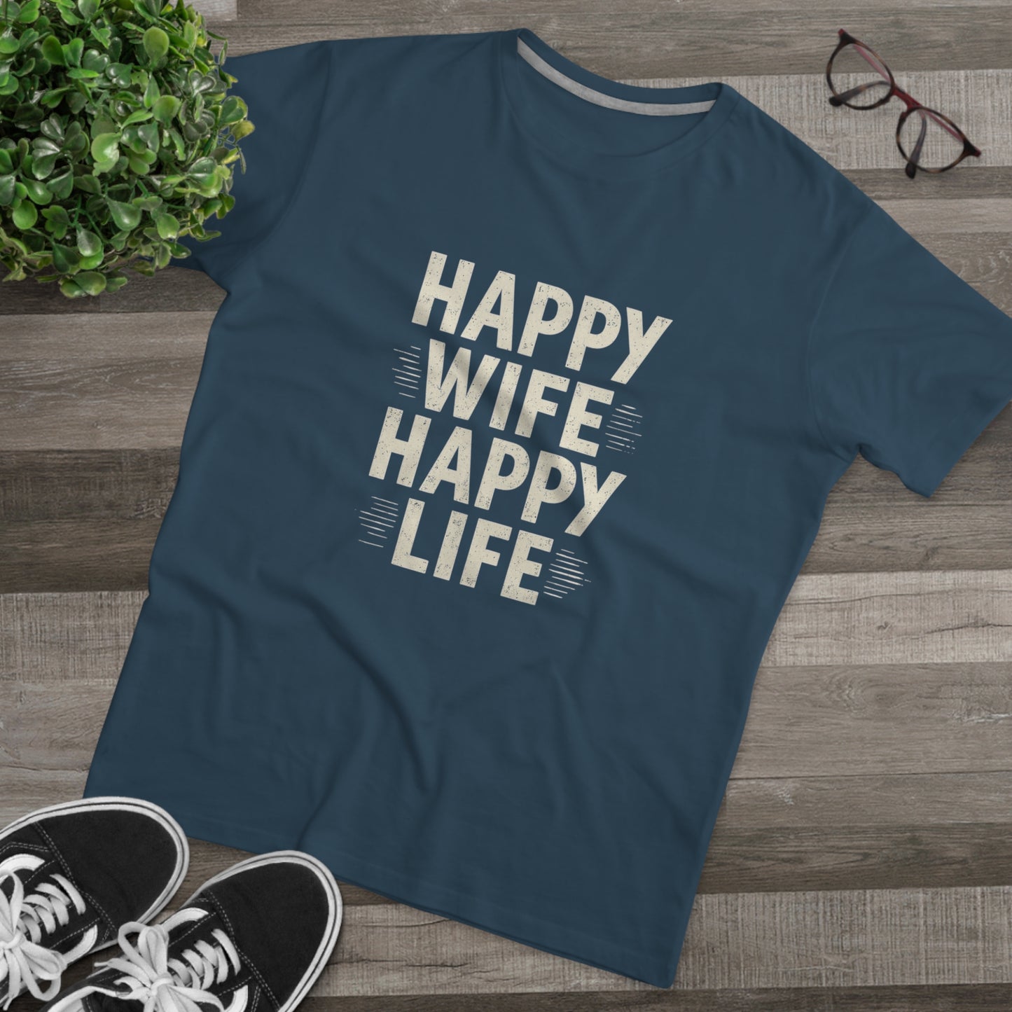 Happy Wife, Happy Life Men's Modern-fit Tee - Inspirational Gift, Casual Wear, Everyday Style, Celebration Outfit, Humor Shirt