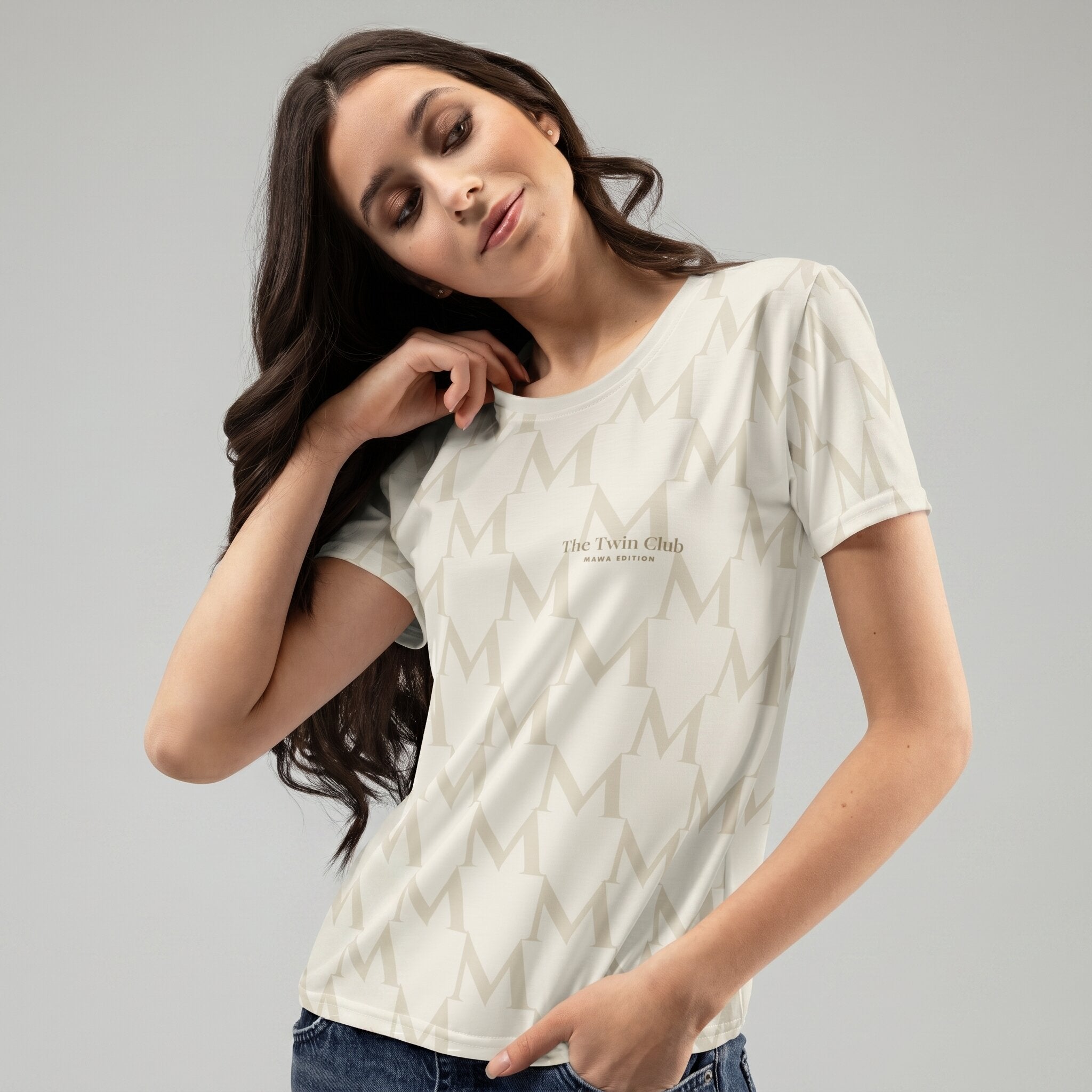 Kiksy twin mom printed crew neck women's t-shirt in cream featuring an all-over M pattern